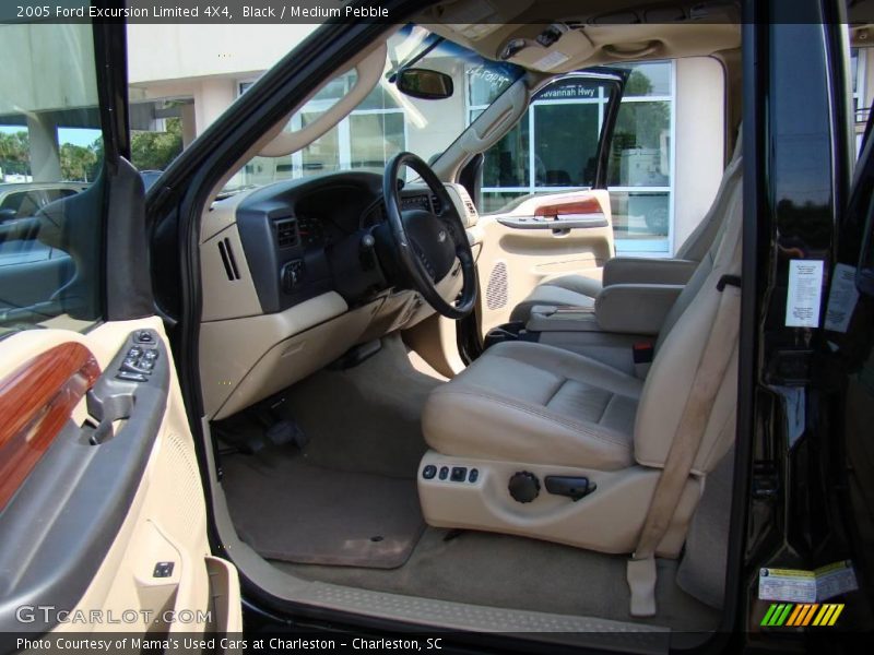 Black / Medium Pebble 2005 Ford Excursion Limited 4X4
