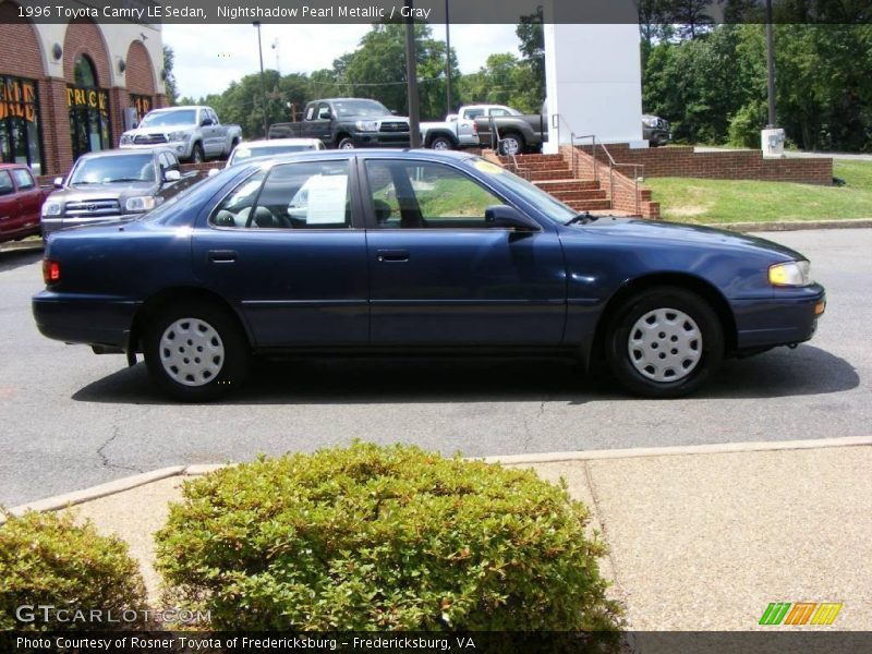 Nightshadow Pearl Metallic / Gray 1996 Toyota Camry LE Sedan