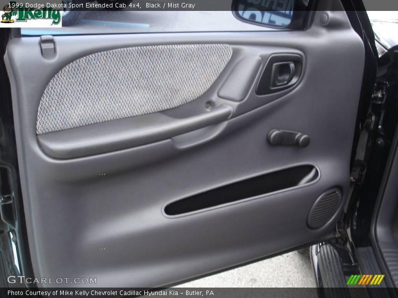 Black / Mist Gray 1999 Dodge Dakota Sport Extended Cab 4x4