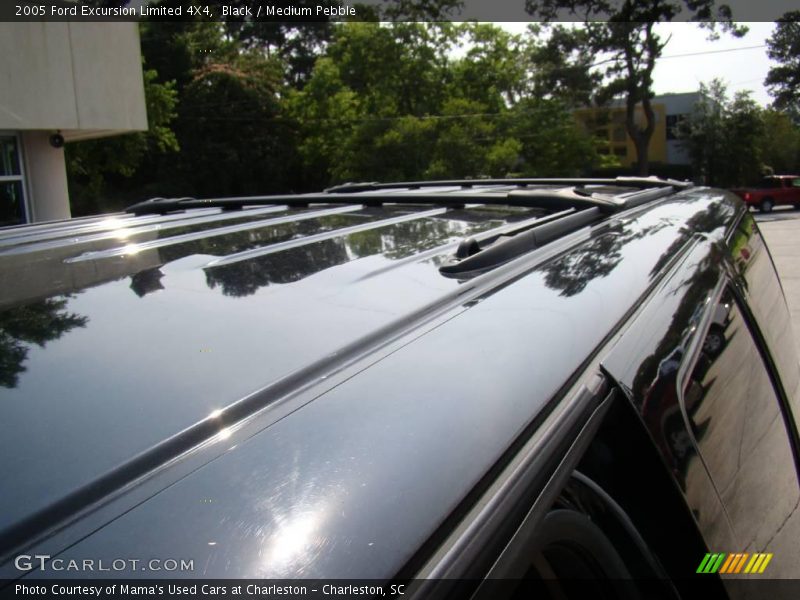 Black / Medium Pebble 2005 Ford Excursion Limited 4X4