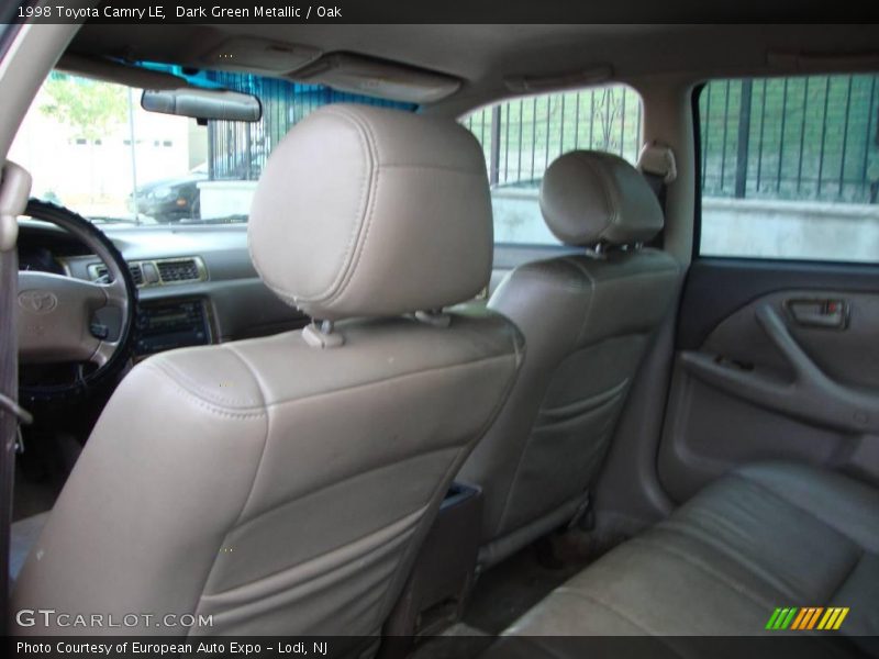 Dark Green Metallic / Oak 1998 Toyota Camry LE