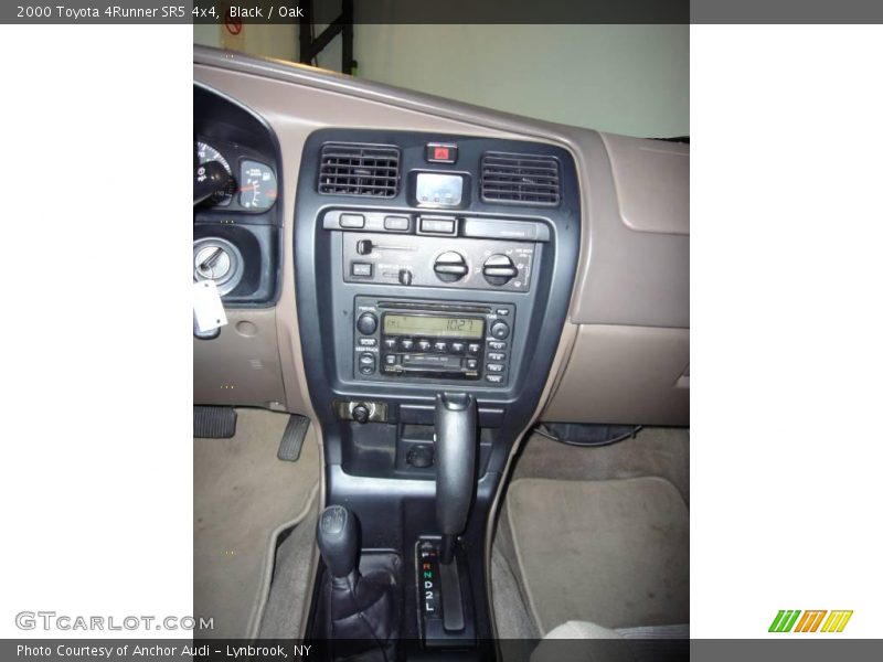 Black / Oak 2000 Toyota 4Runner SR5 4x4
