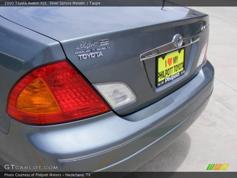 Silver Spruce Metallic / Taupe 2000 Toyota Avalon XLS