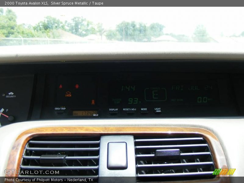 Silver Spruce Metallic / Taupe 2000 Toyota Avalon XLS
