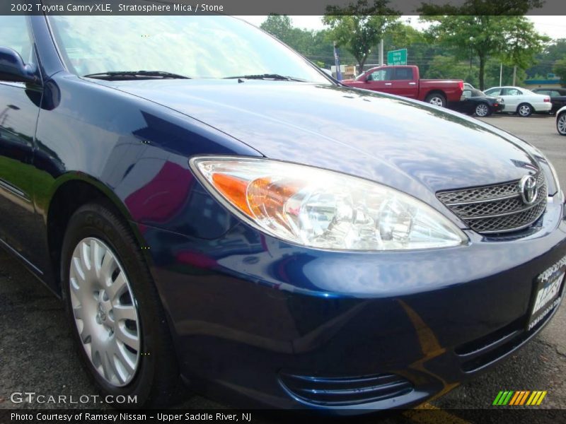 Stratosphere Mica / Stone 2002 Toyota Camry XLE