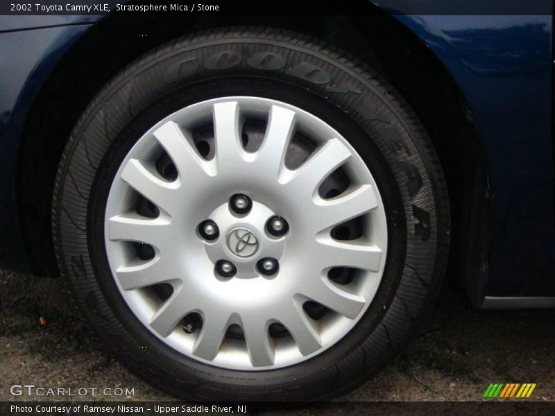 Stratosphere Mica / Stone 2002 Toyota Camry XLE