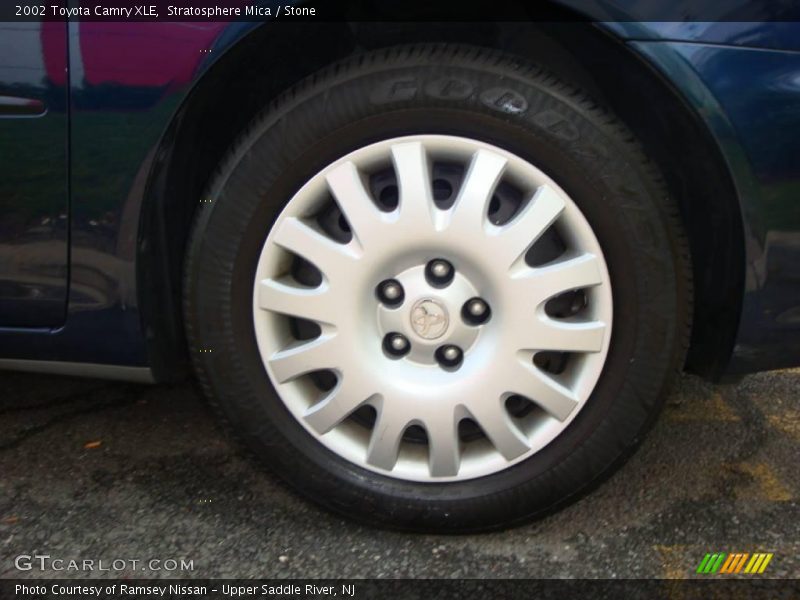 Stratosphere Mica / Stone 2002 Toyota Camry XLE