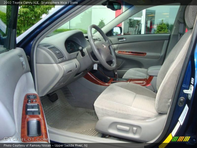 Stratosphere Mica / Stone 2002 Toyota Camry XLE
