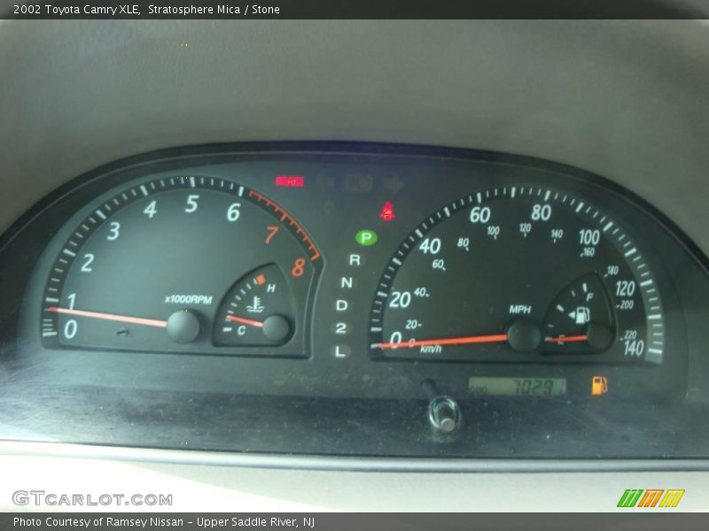 Stratosphere Mica / Stone 2002 Toyota Camry XLE