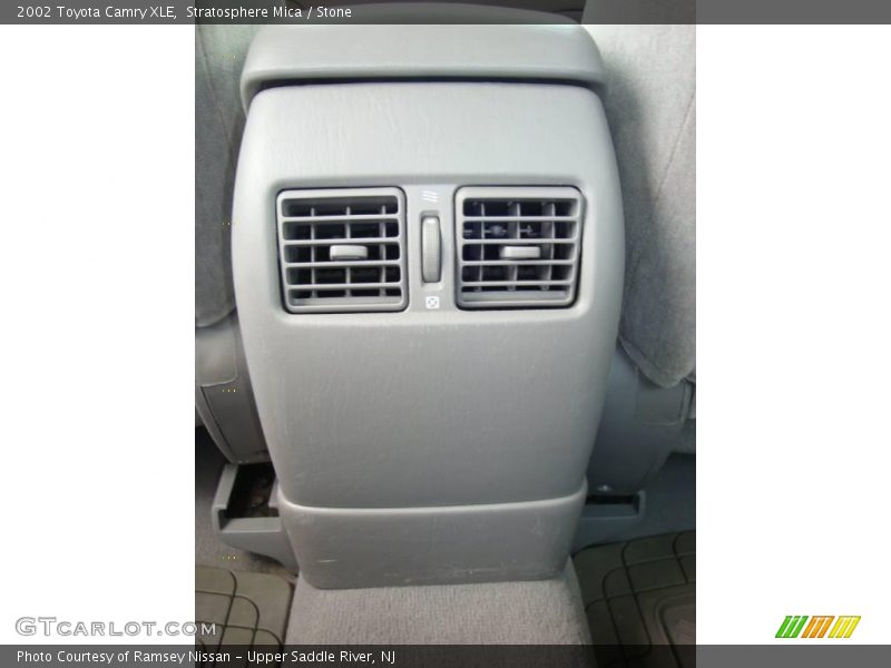 Stratosphere Mica / Stone 2002 Toyota Camry XLE