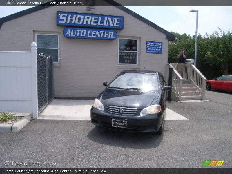 Black / Pebble Beige 2004 Toyota Corolla LE