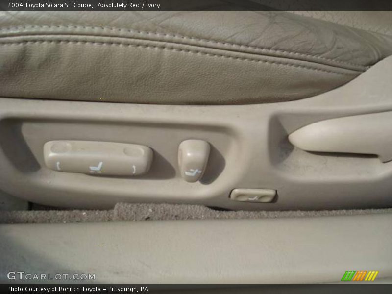 Absolutely Red / Ivory 2004 Toyota Solara SE Coupe