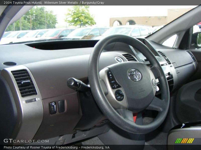 Millenium Silver Metallic / Burgundy/Gray 2004 Toyota Prius Hybrid
