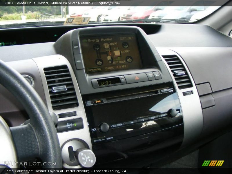 Millenium Silver Metallic / Burgundy/Gray 2004 Toyota Prius Hybrid