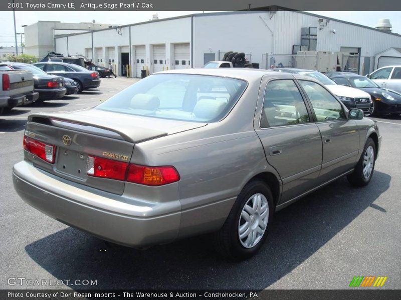 Antique Sage Pearl / Oak 2001 Toyota Camry LE