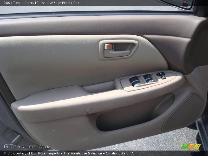 Antique Sage Pearl / Oak 2001 Toyota Camry LE