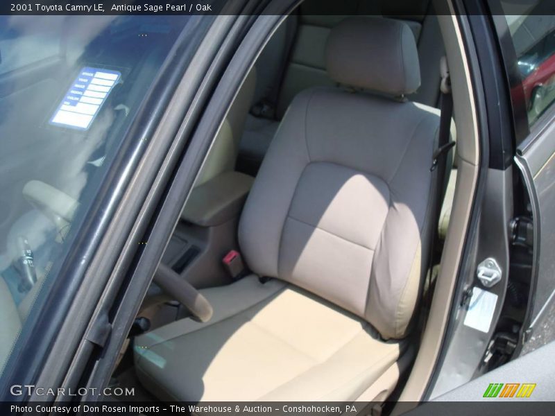 Antique Sage Pearl / Oak 2001 Toyota Camry LE