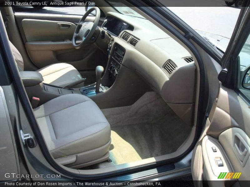 Antique Sage Pearl / Oak 2001 Toyota Camry LE