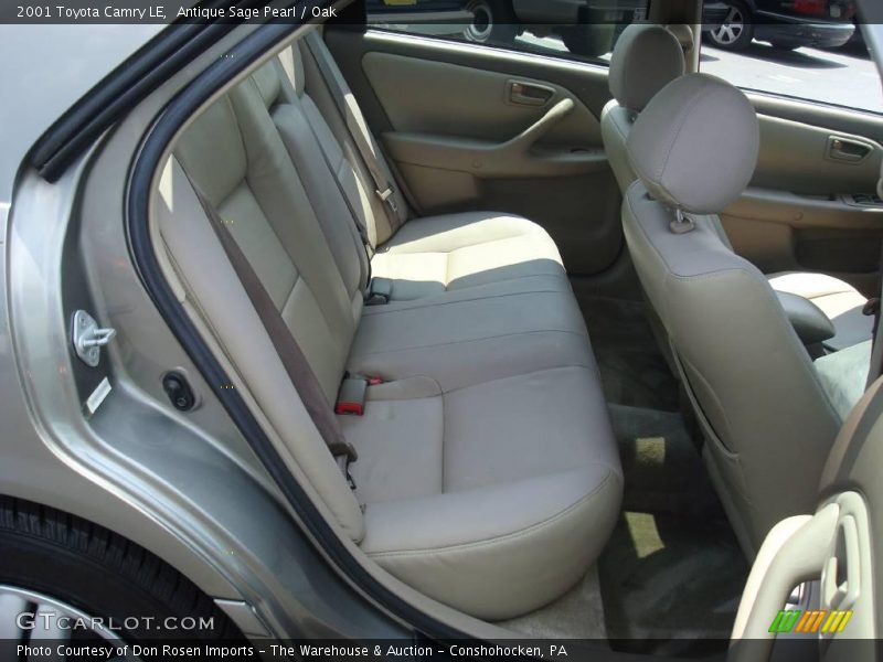 Antique Sage Pearl / Oak 2001 Toyota Camry LE
