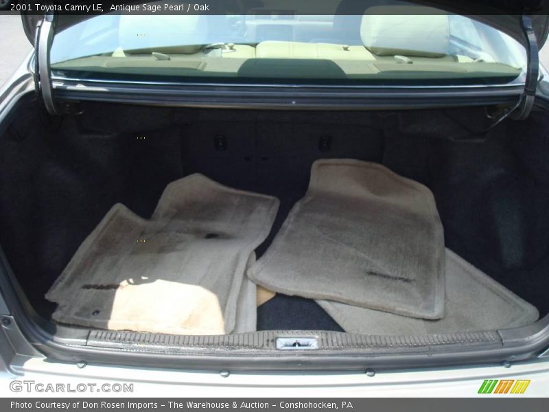 Antique Sage Pearl / Oak 2001 Toyota Camry LE