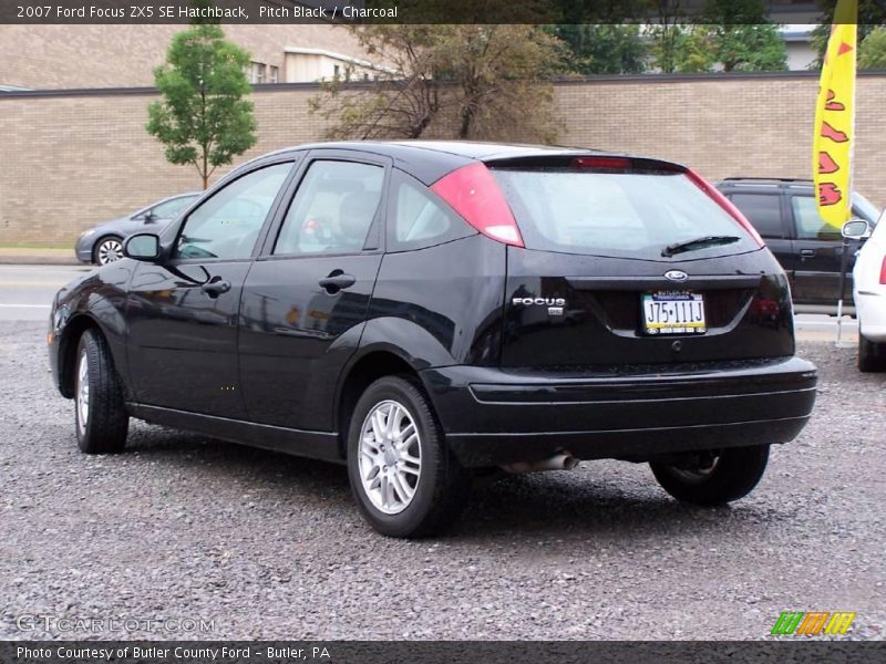 Pitch Black / Charcoal 2007 Ford Focus ZX5 SE Hatchback