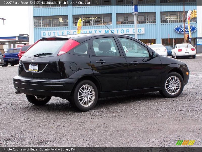 Pitch Black / Charcoal 2007 Ford Focus ZX5 SE Hatchback