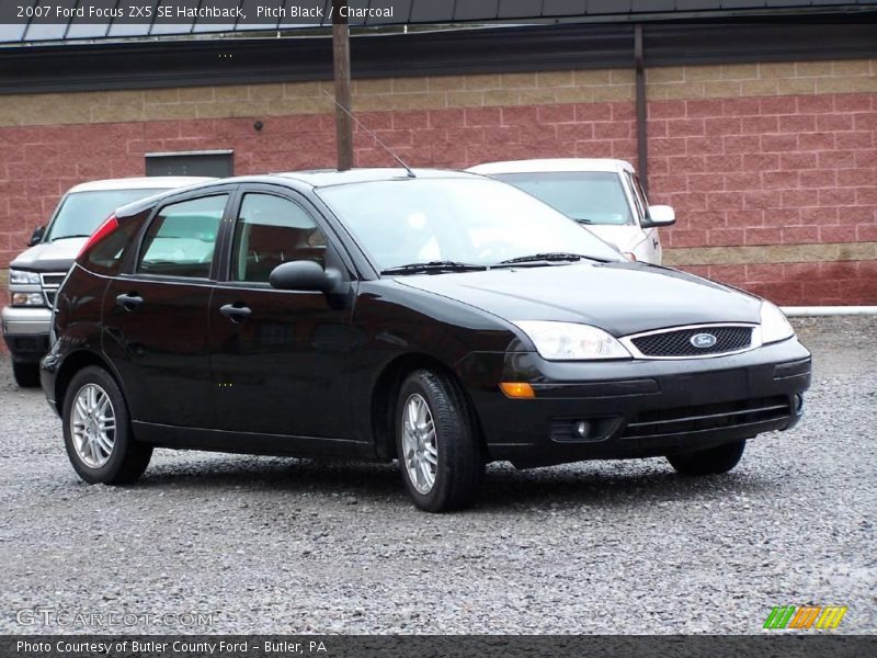 Pitch Black / Charcoal 2007 Ford Focus ZX5 SE Hatchback