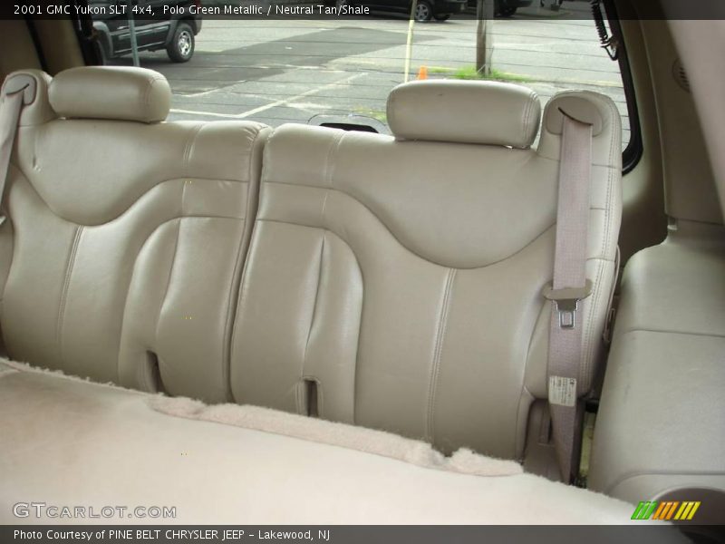 Polo Green Metallic / Neutral Tan/Shale 2001 GMC Yukon SLT 4x4