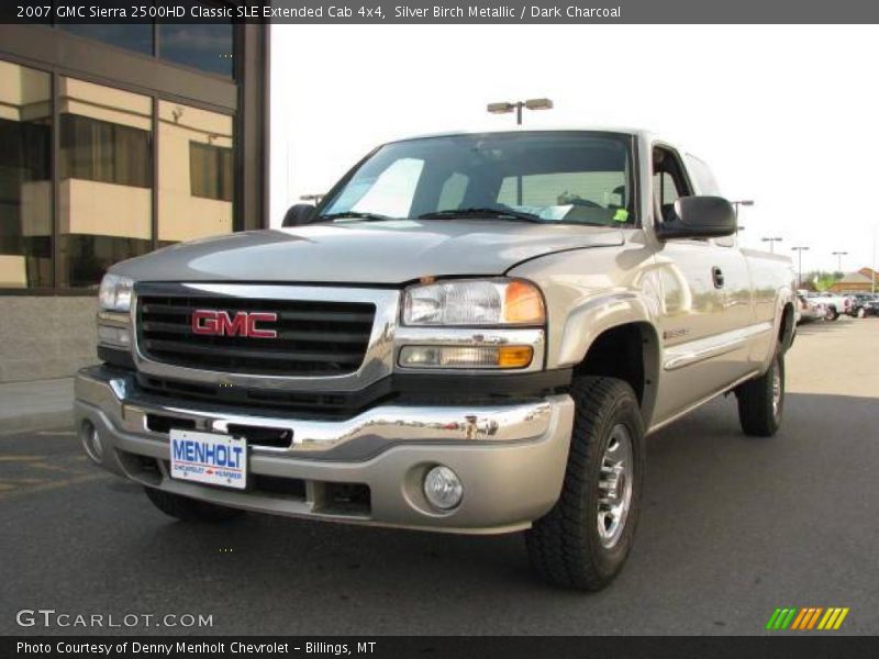 Silver Birch Metallic / Dark Charcoal 2007 GMC Sierra 2500HD Classic SLE Extended Cab 4x4