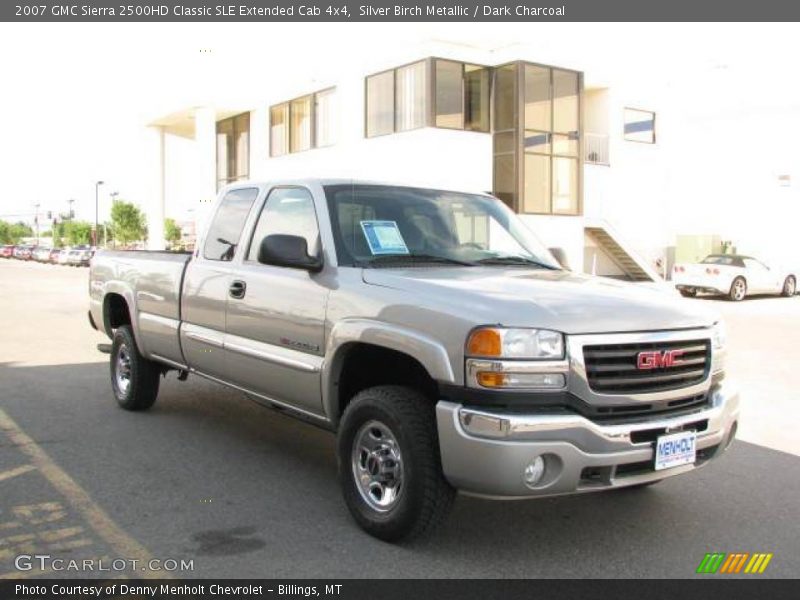 Silver Birch Metallic / Dark Charcoal 2007 GMC Sierra 2500HD Classic SLE Extended Cab 4x4