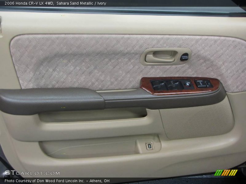 Sahara Sand Metallic / Ivory 2006 Honda CR-V LX 4WD