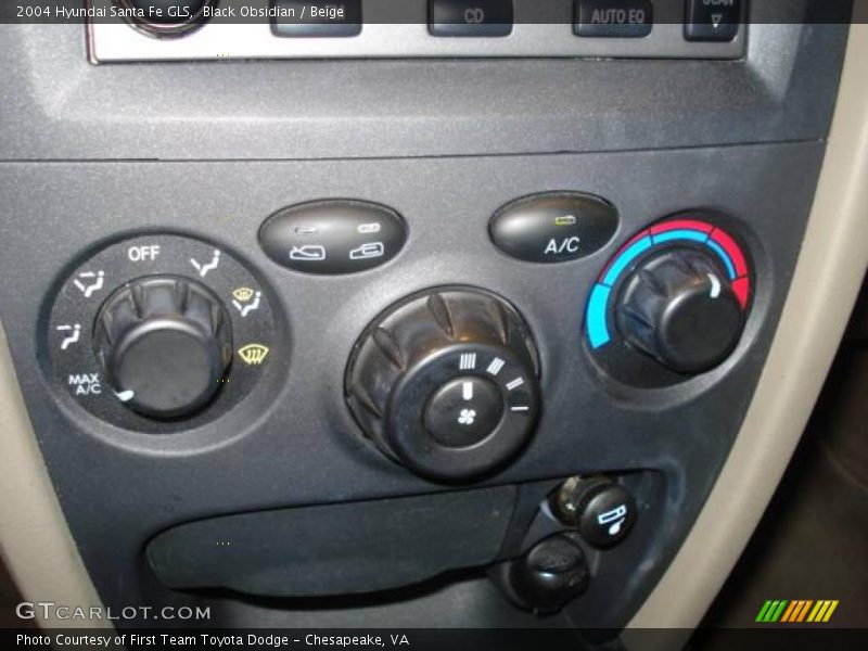 Black Obsidian / Beige 2004 Hyundai Santa Fe GLS