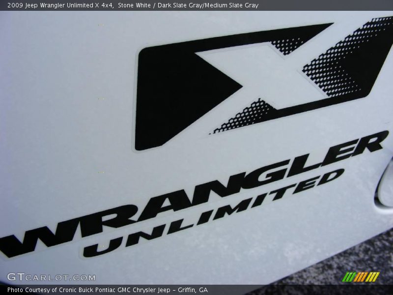 Stone White / Dark Slate Gray/Medium Slate Gray 2009 Jeep Wrangler Unlimited X 4x4