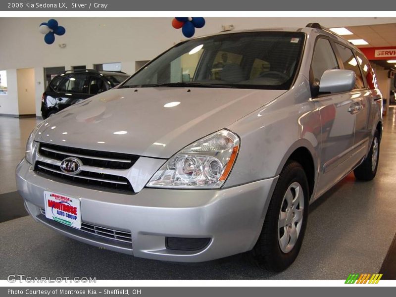 Silver / Gray 2006 Kia Sedona LX