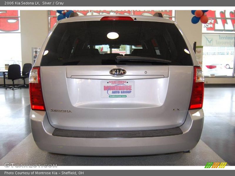 Silver / Gray 2006 Kia Sedona LX