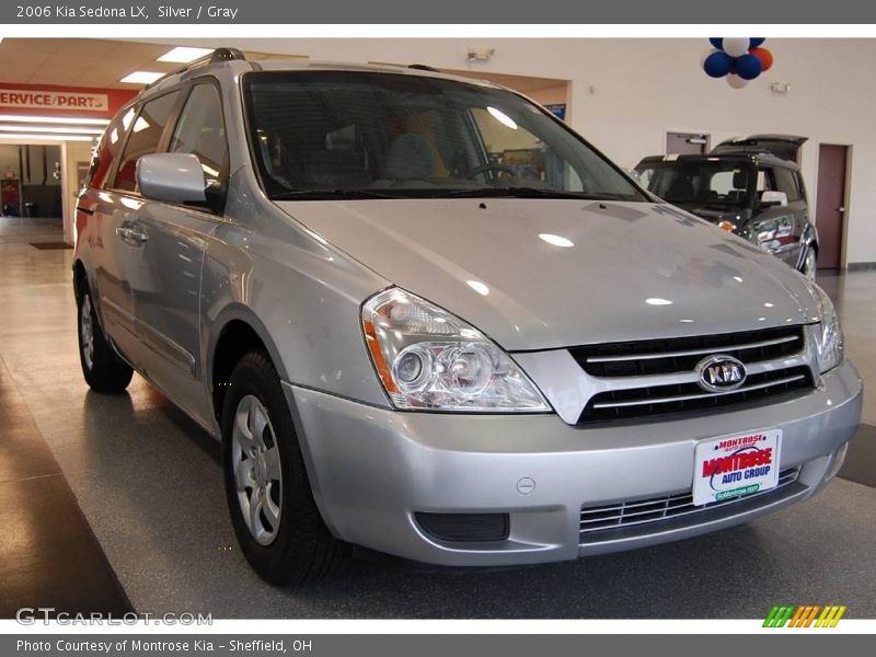 Silver / Gray 2006 Kia Sedona LX
