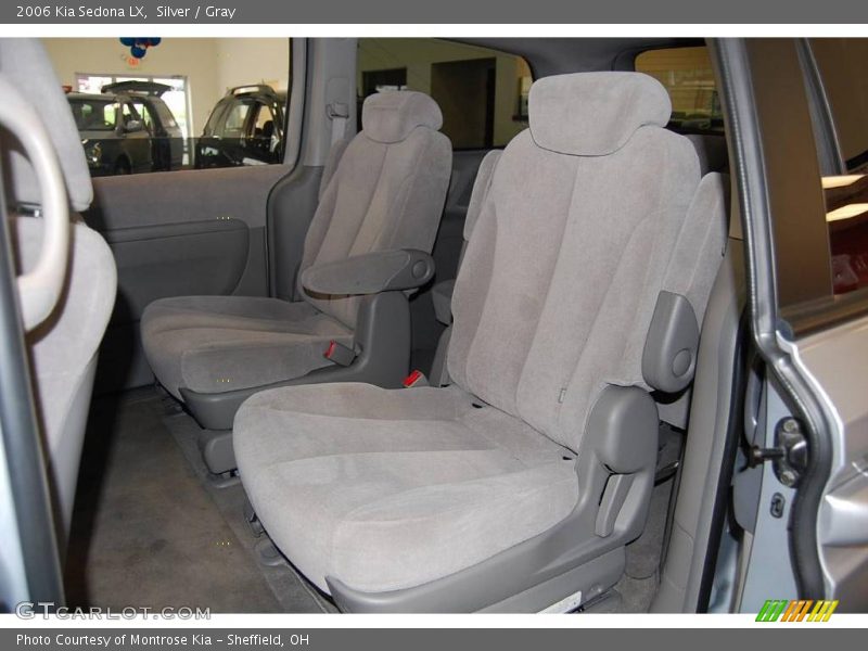 Silver / Gray 2006 Kia Sedona LX