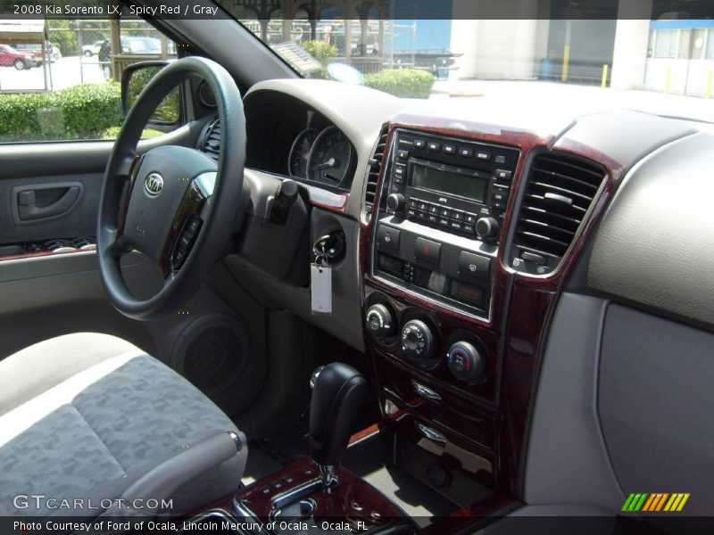 Spicy Red / Gray 2008 Kia Sorento LX