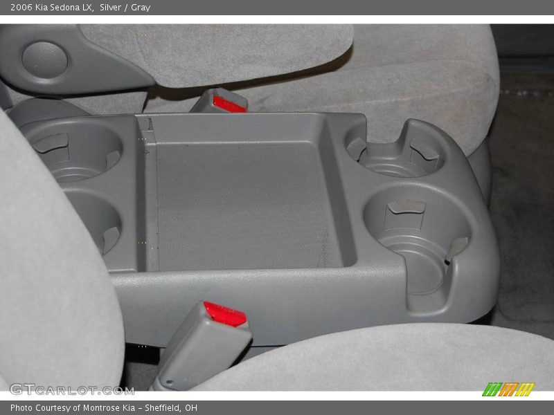 Silver / Gray 2006 Kia Sedona LX