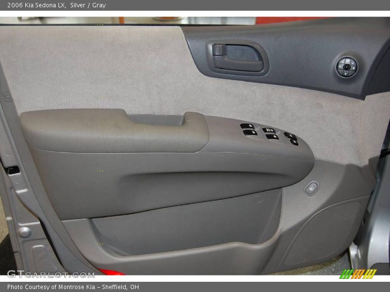 Silver / Gray 2006 Kia Sedona LX