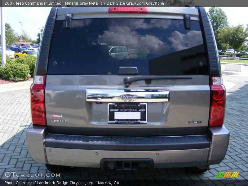 Mineral Gray Metallic / Dark Slate Gray/Light Graystone 2007 Jeep Commander Limited