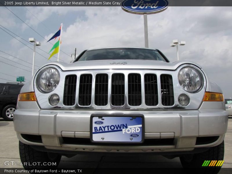 Bright Silver Metallic / Medium Slate Gray 2005 Jeep Liberty Limited