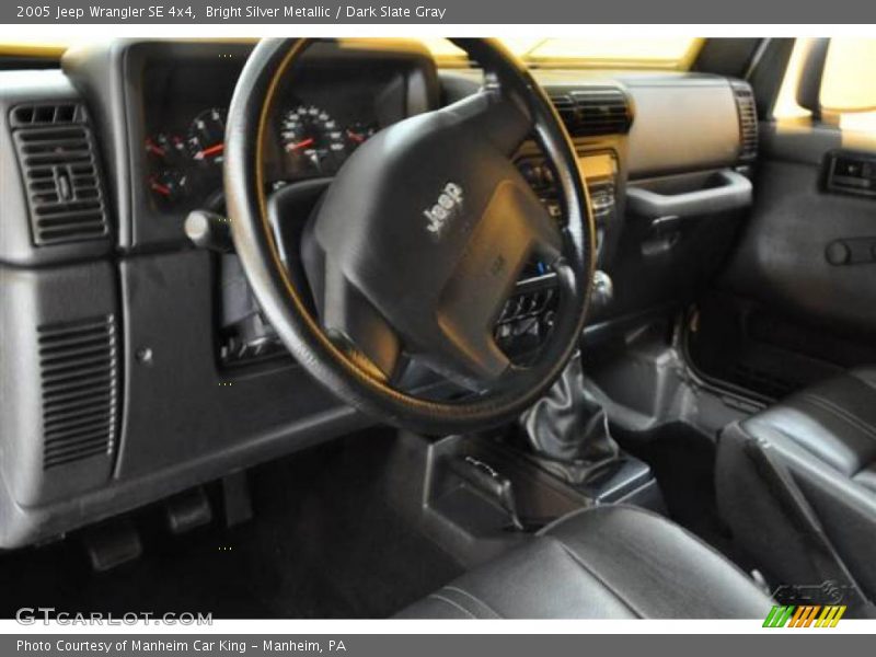 Bright Silver Metallic / Dark Slate Gray 2005 Jeep Wrangler SE 4x4