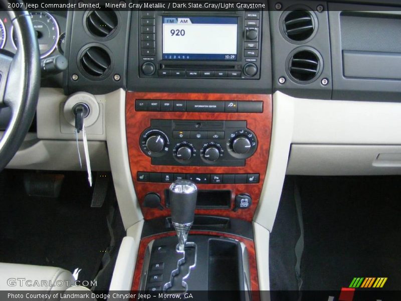 Mineral Gray Metallic / Dark Slate Gray/Light Graystone 2007 Jeep Commander Limited