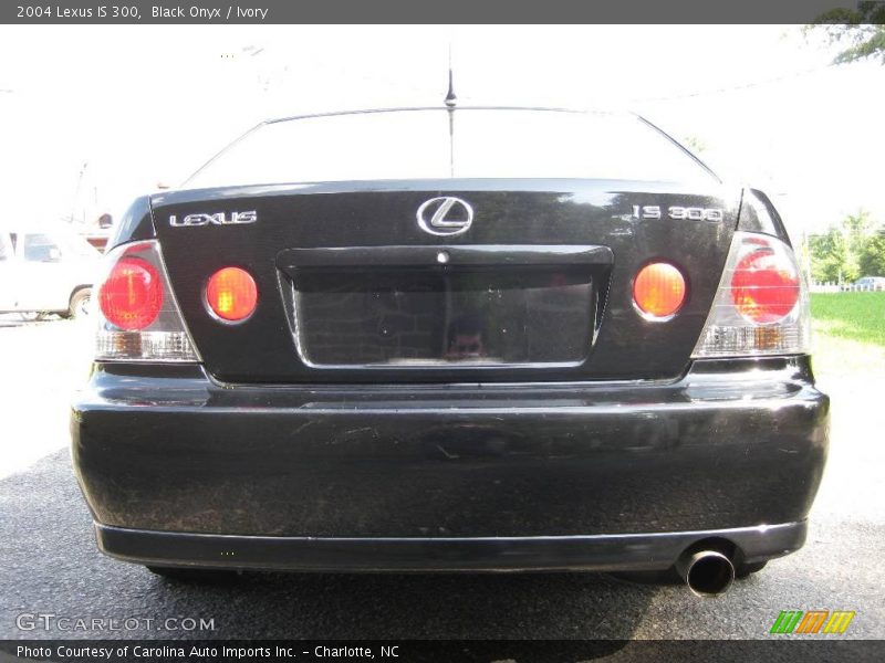 Black Onyx / Ivory 2004 Lexus IS 300