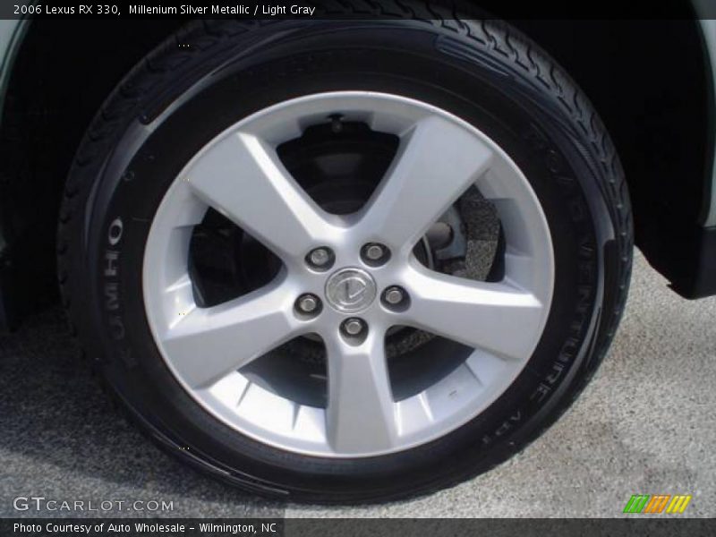 Millenium Silver Metallic / Light Gray 2006 Lexus RX 330