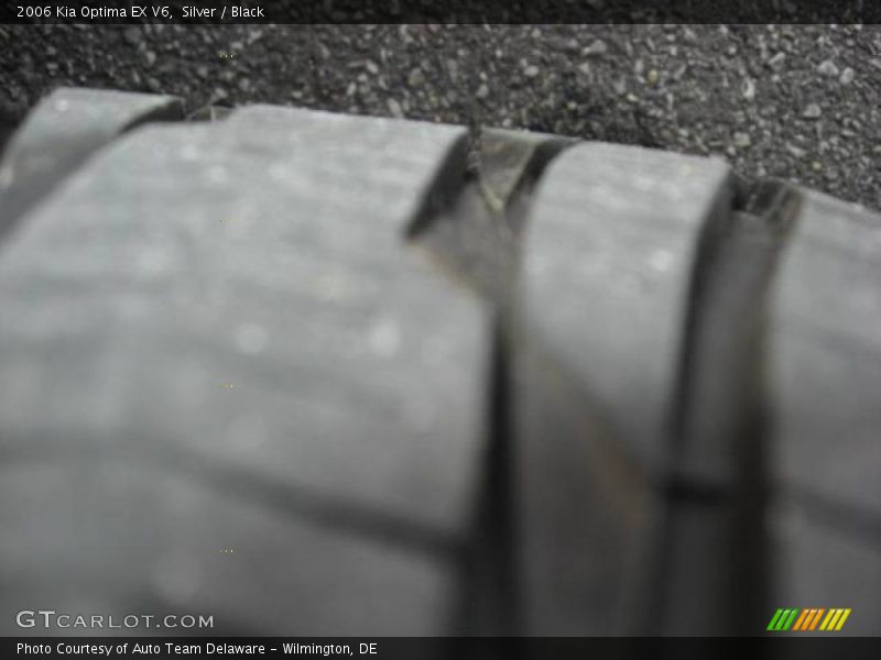 Silver / Black 2006 Kia Optima EX V6