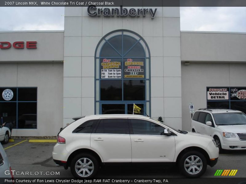 White Chocolate Tri Coat / Charcoal Black 2007 Lincoln MKX