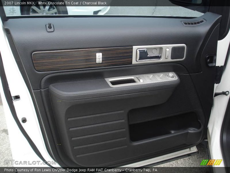 White Chocolate Tri Coat / Charcoal Black 2007 Lincoln MKX