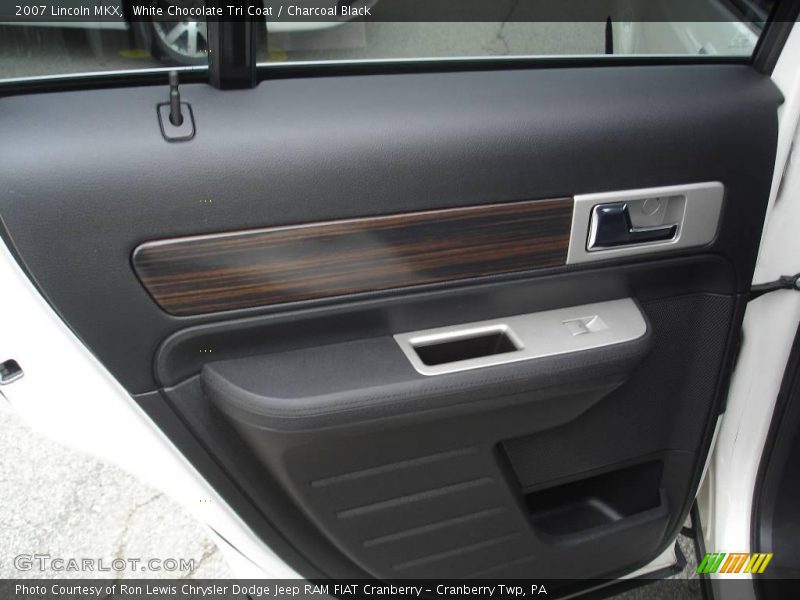 White Chocolate Tri Coat / Charcoal Black 2007 Lincoln MKX